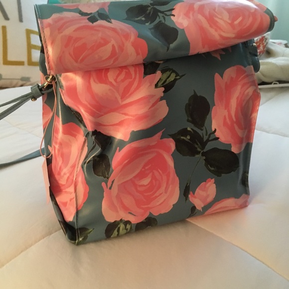 Crossbody insulated lunchbag - Picture 2 of 6